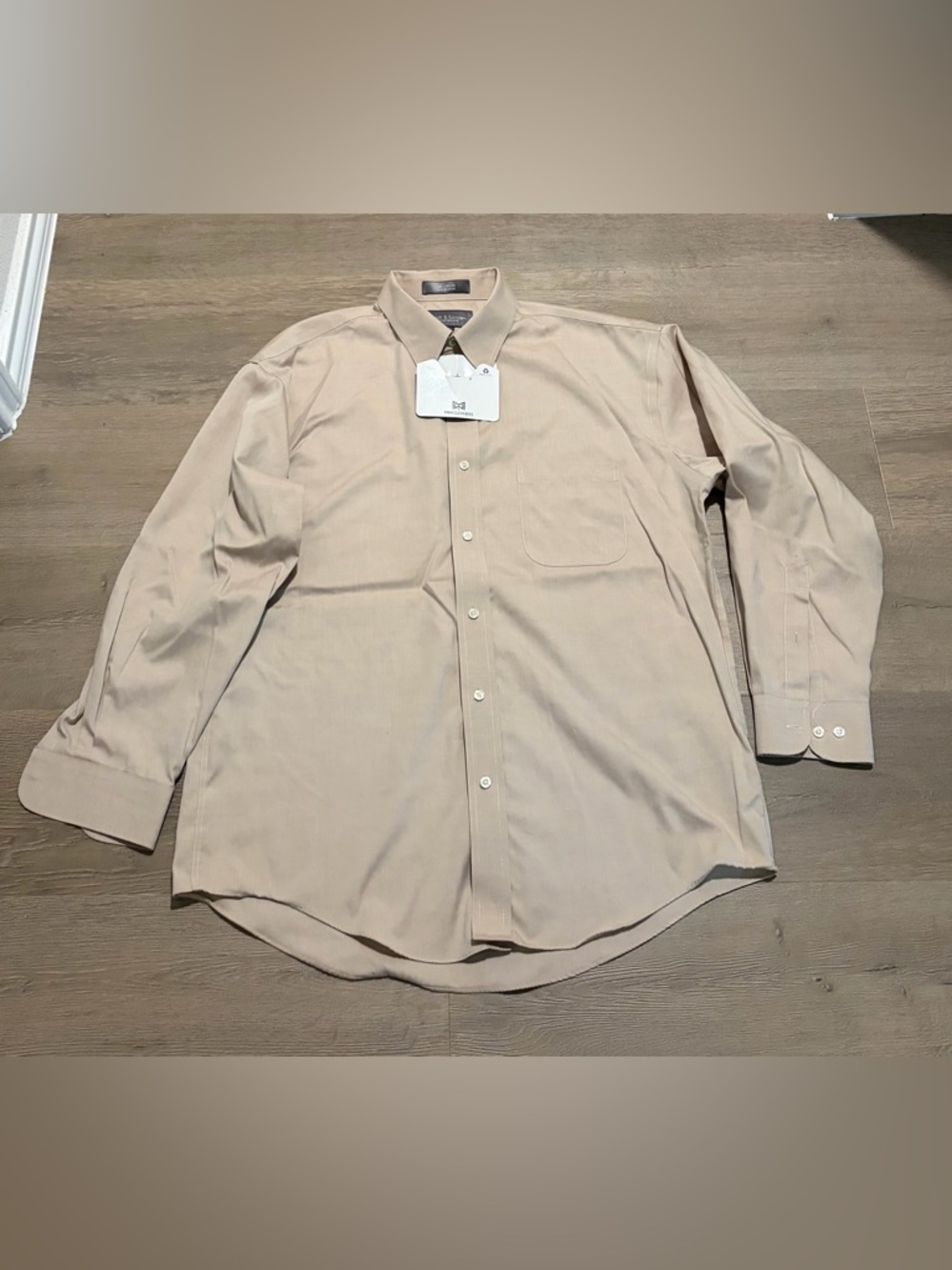 croft & barrow Men's Long-Sleeve Dress Shirt in Beige